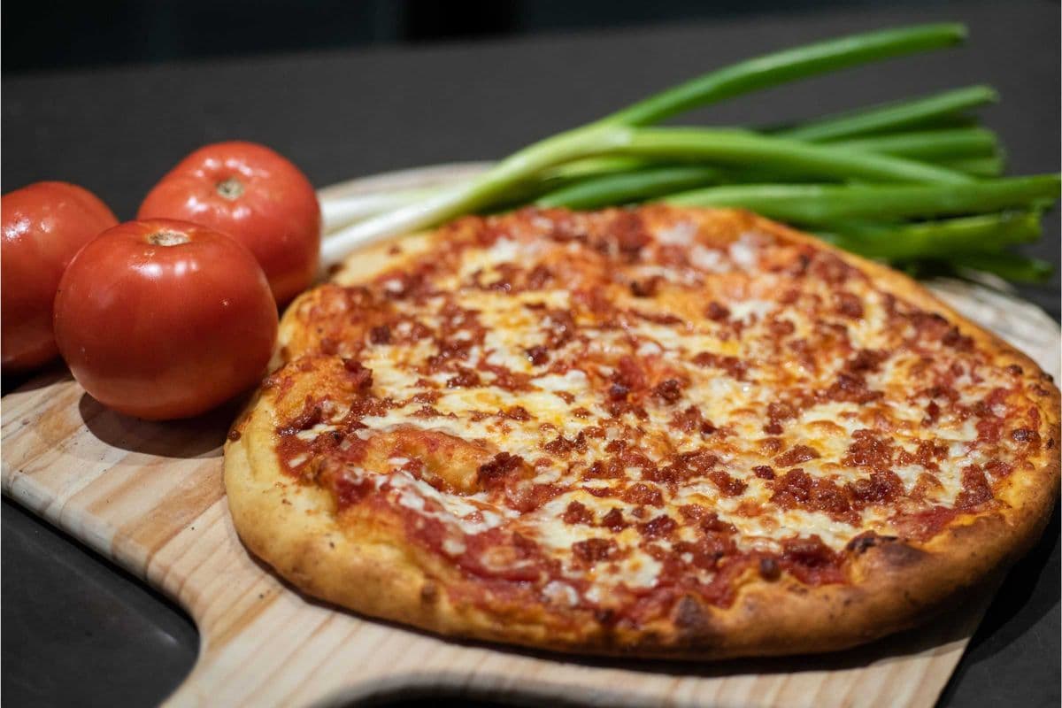 Small Plain Jane Pizza