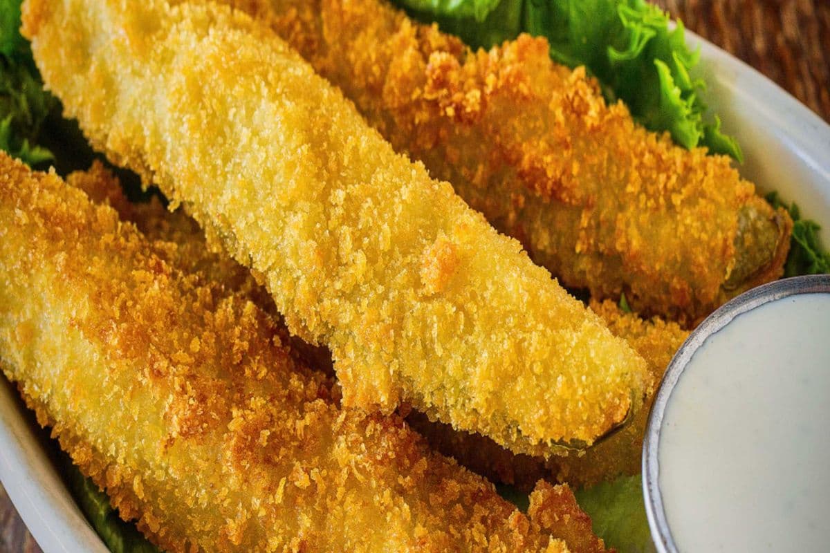 Deep Fried Pickle Spears (8 pcs)