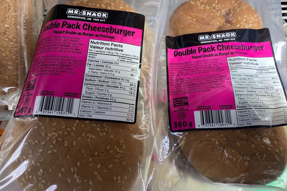 Double Pack Cheeseburger (360g) (520 Cal)