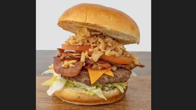 Mama Burger (4 oz)
