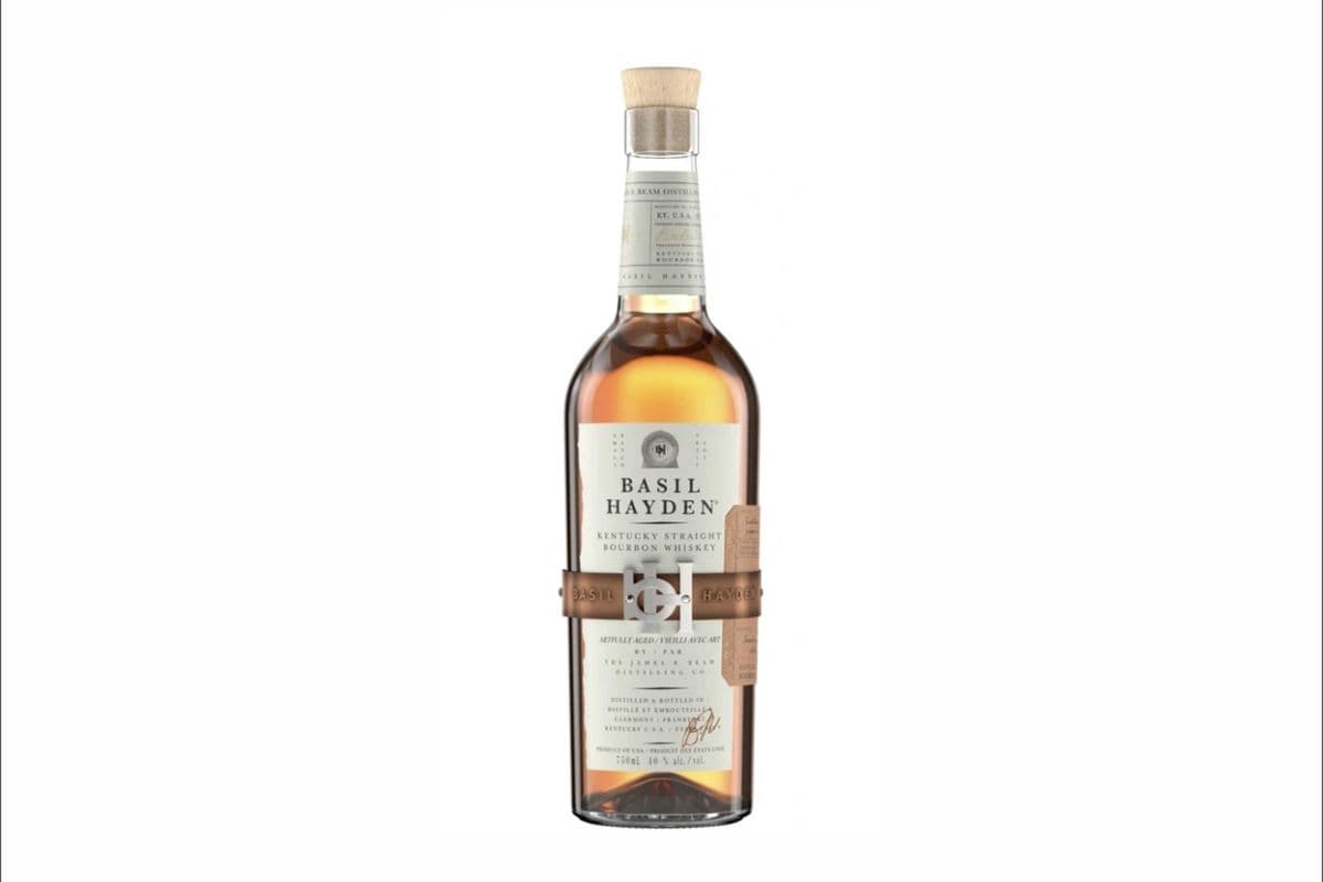 Basil Hayden Bourbon Whiskey 750ml (1 x 750ml)