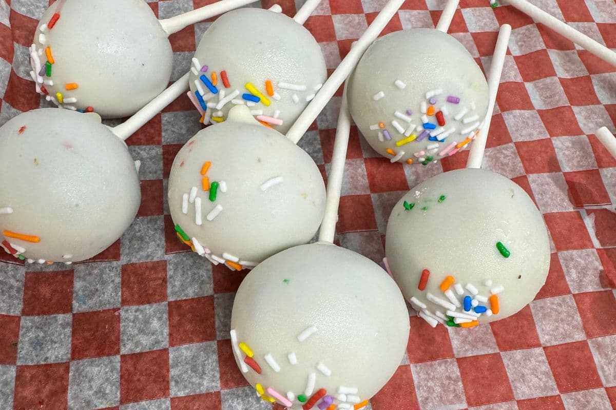 Cake Pop Vanilla Pastry