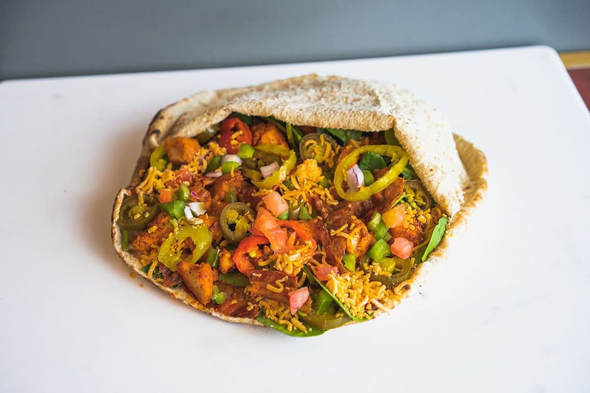 9" Pita - Twisted Spicy Chicken (540 Cals)