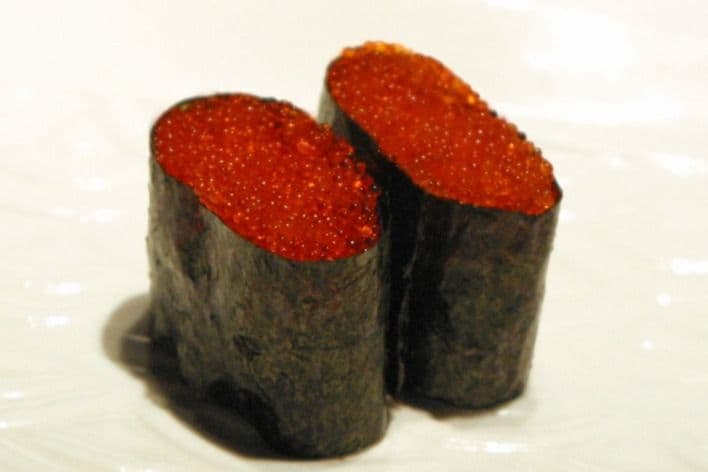 Tobiko Nigiri