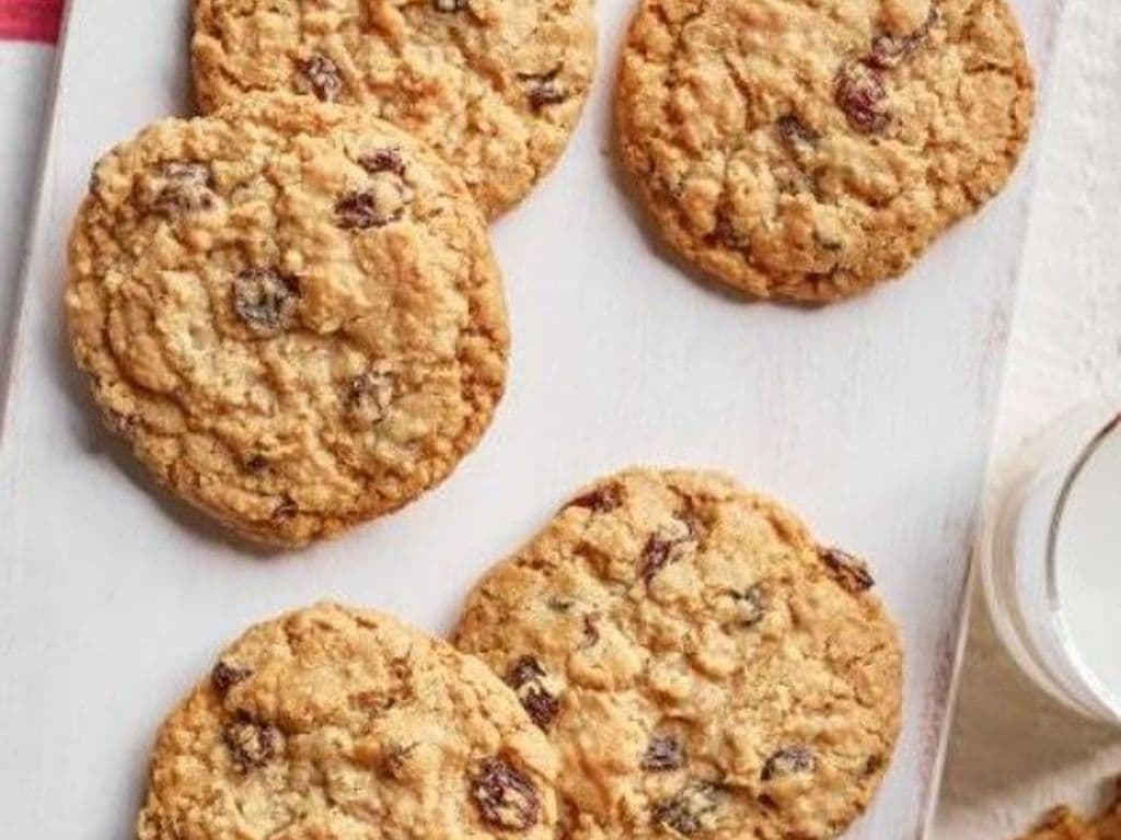 1 biscuit Avoine et Raisin