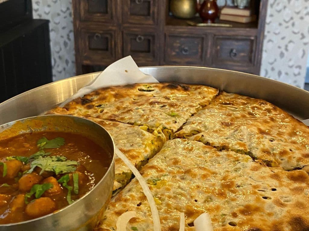 Amritsari Kulcha Cholle
