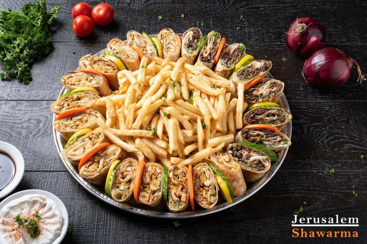 Arabi Family Plates for 6 people
