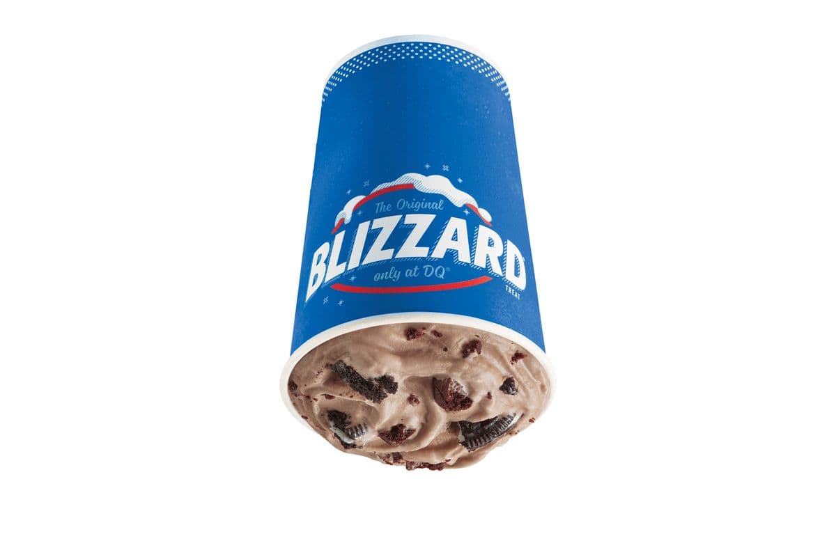 Dessert Blizzard® au brownie au fudge et biscuits OREO® / OREO® Fudge Brownie Blizzard Treat