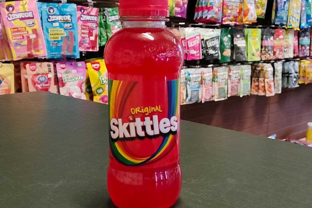Skittles Original Flavored Drink (414 ml) (414ml)
