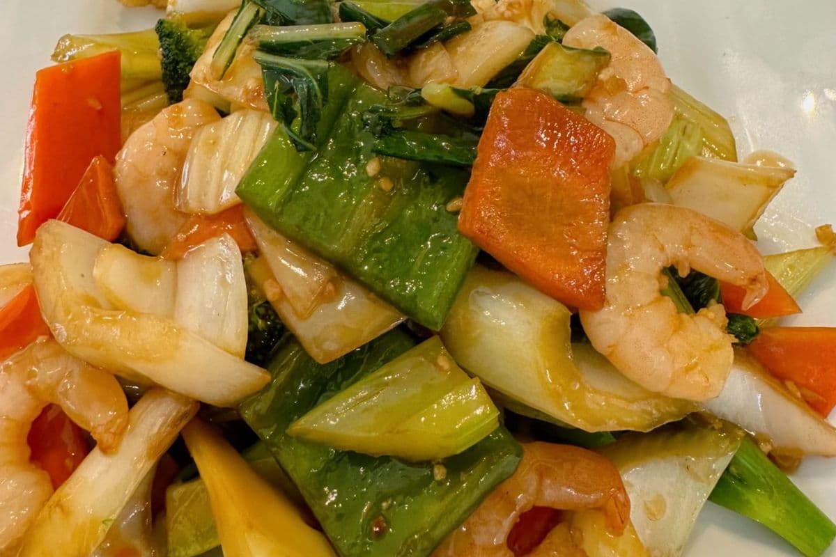 P02. Shrimp with Mixed Vegetables 虾仁杂菜