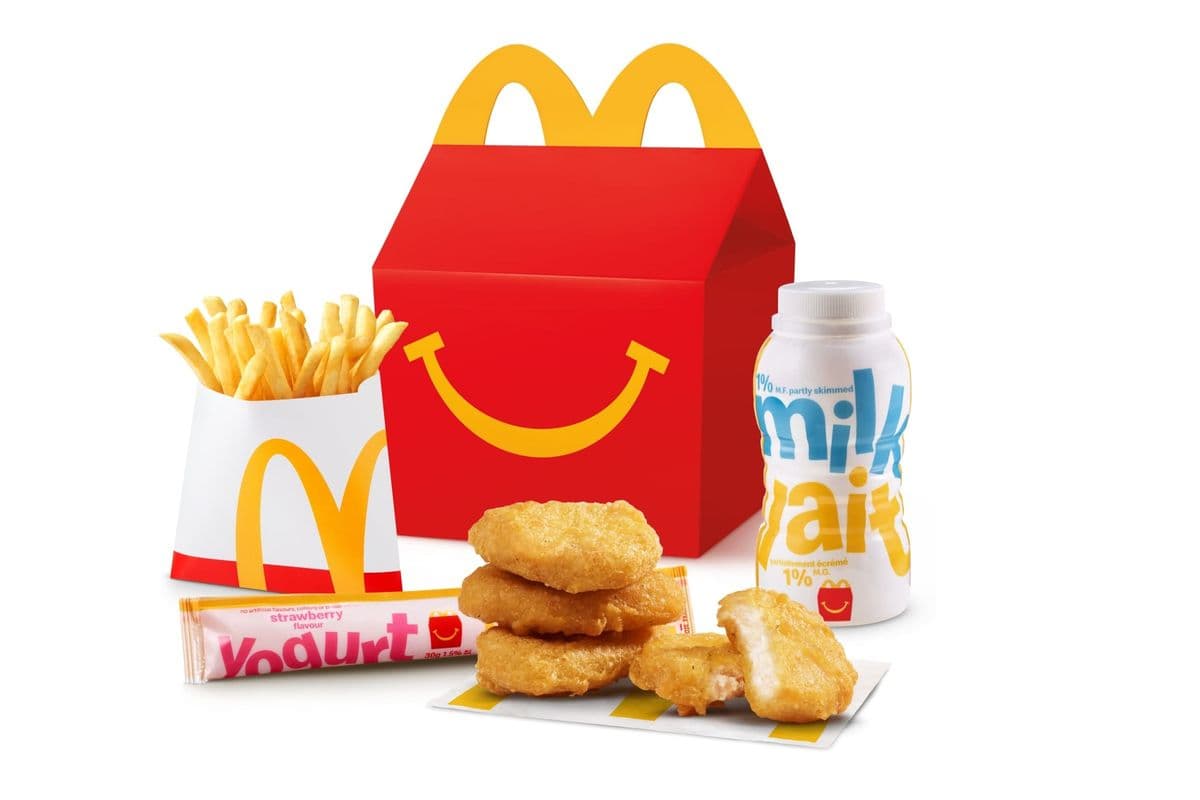 Happy Meal 4 McNuggets with Small Fries [480-610 Cals]
