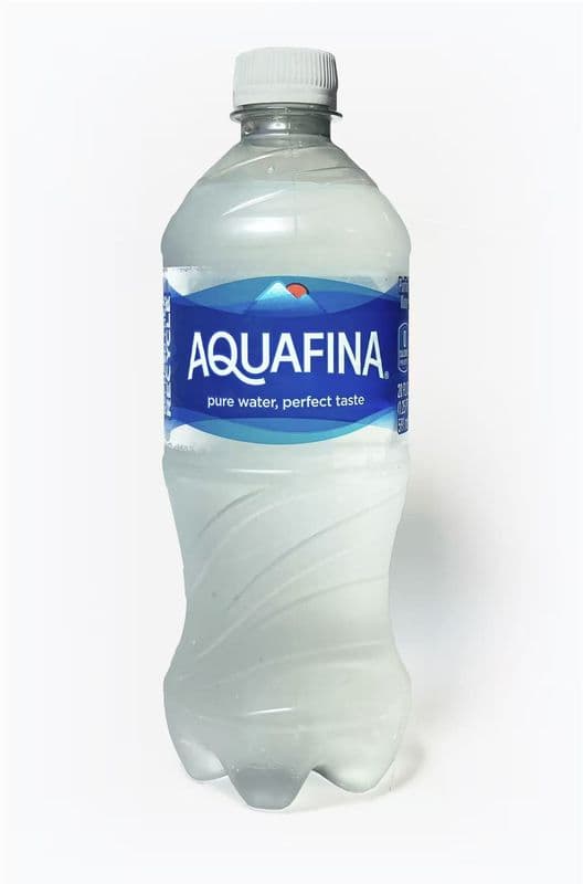 Water / 瓶水