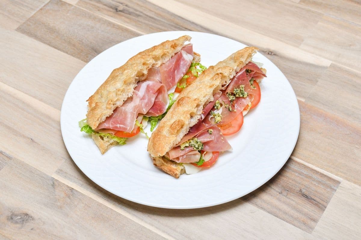 Sunny Pesto Sandwich