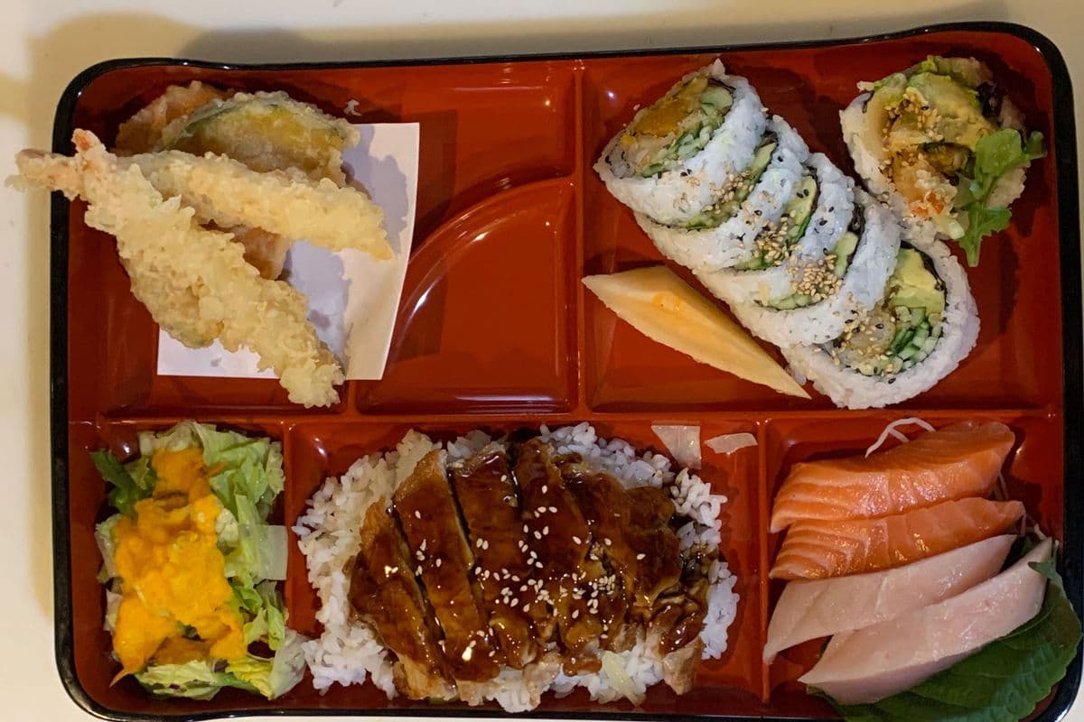 Sashimi Box Chicken