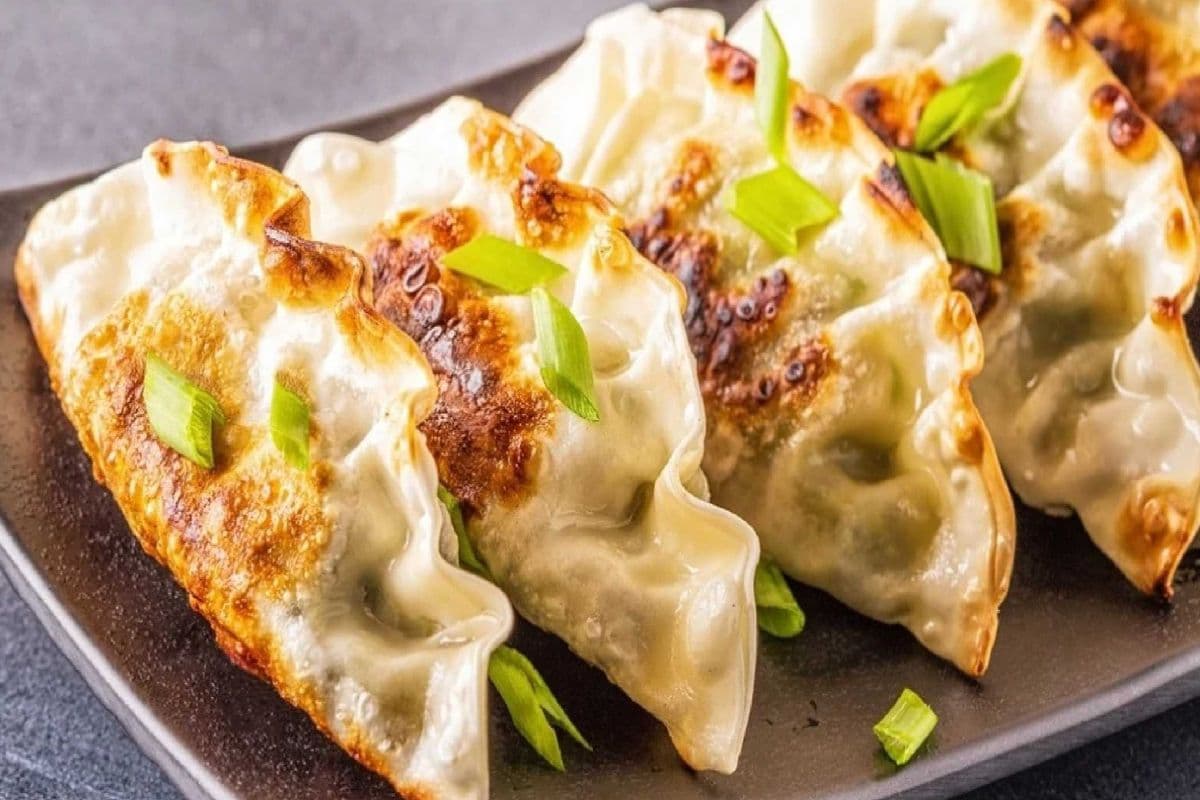 Grilled Dumplings (8pcs)