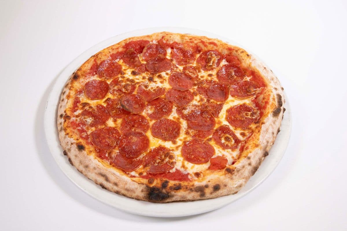 [F] CHEESE + PEPPERONI LOVERS 15"