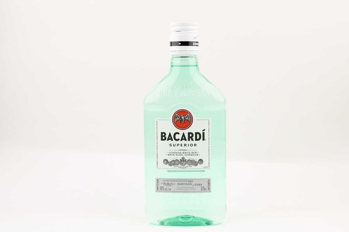 Bacardi White Rum Mickey (1 x 375 ml)