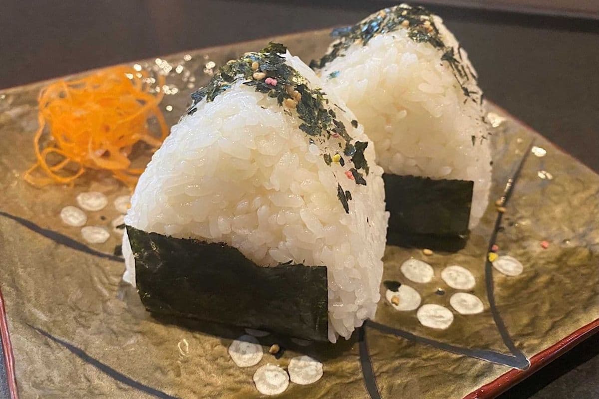 Onigiri Ball (2 Pcs)