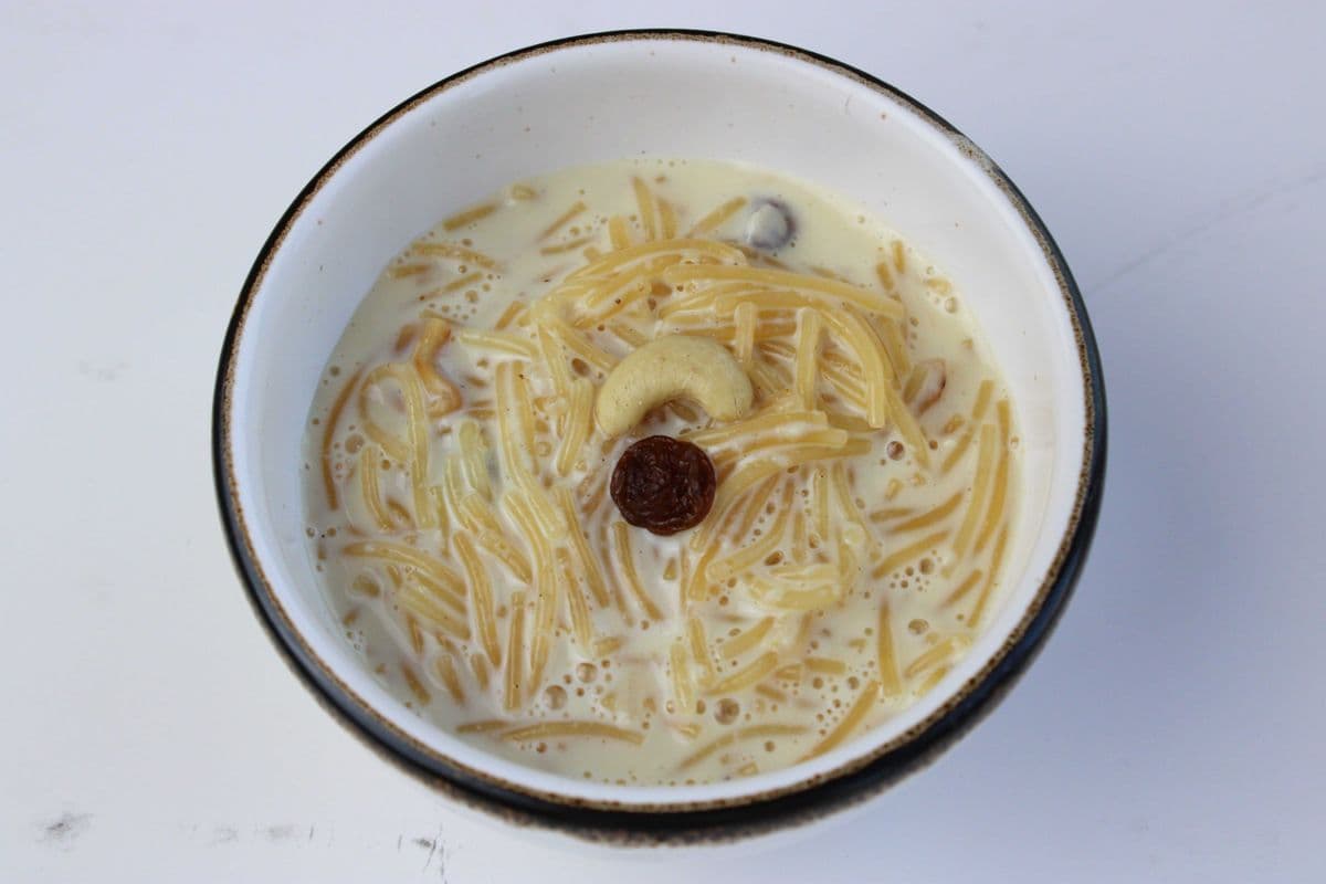 Semiya Payasam (Vermicelli Kheer)