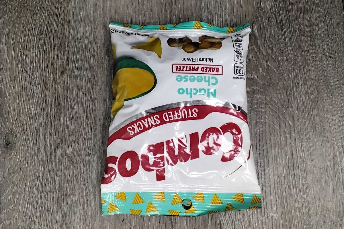 Combos stuffed snacks nacho cheese 178.6g