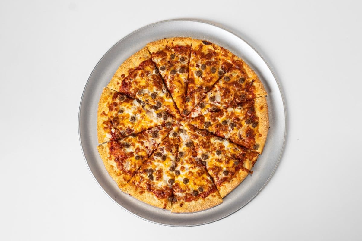 9. Large Bacon Ranch Club Pizza