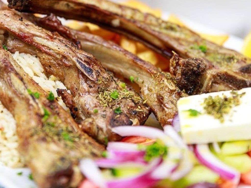 5 côtelettes d'agneau  / 5 lamb chops