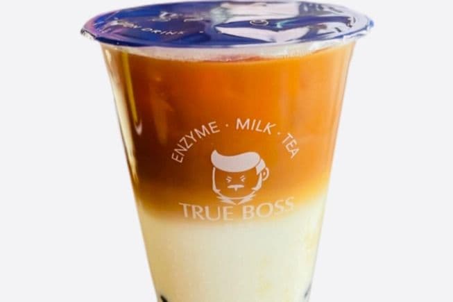 Fresh Milk Tea with Pearls (波霸鲜奶茶）