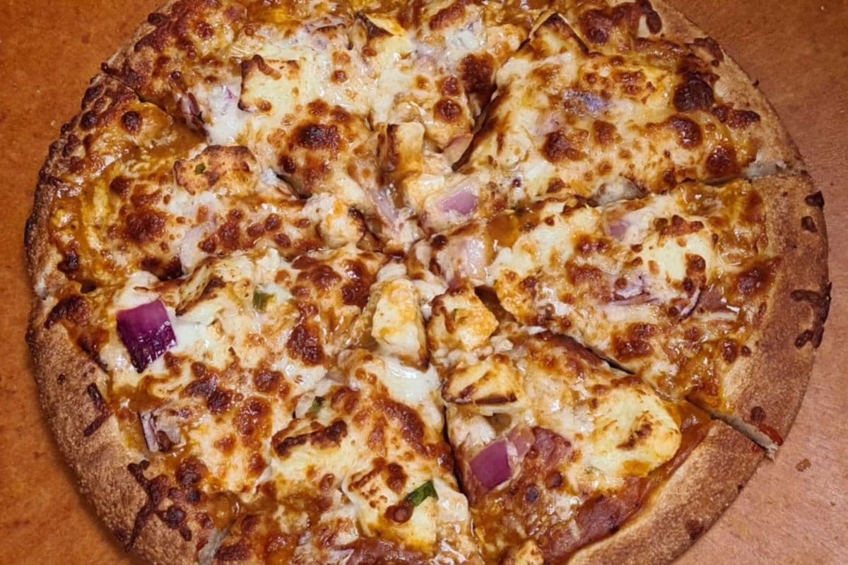 Small Butter Paneer Pizza
