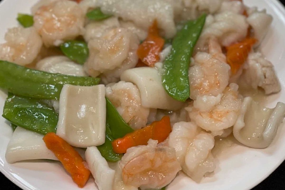 S5. Seafood and Snow Peas Stir Fry