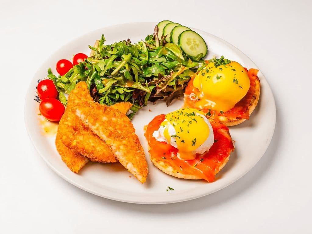 Eggs Benedict with Smoked Salmon