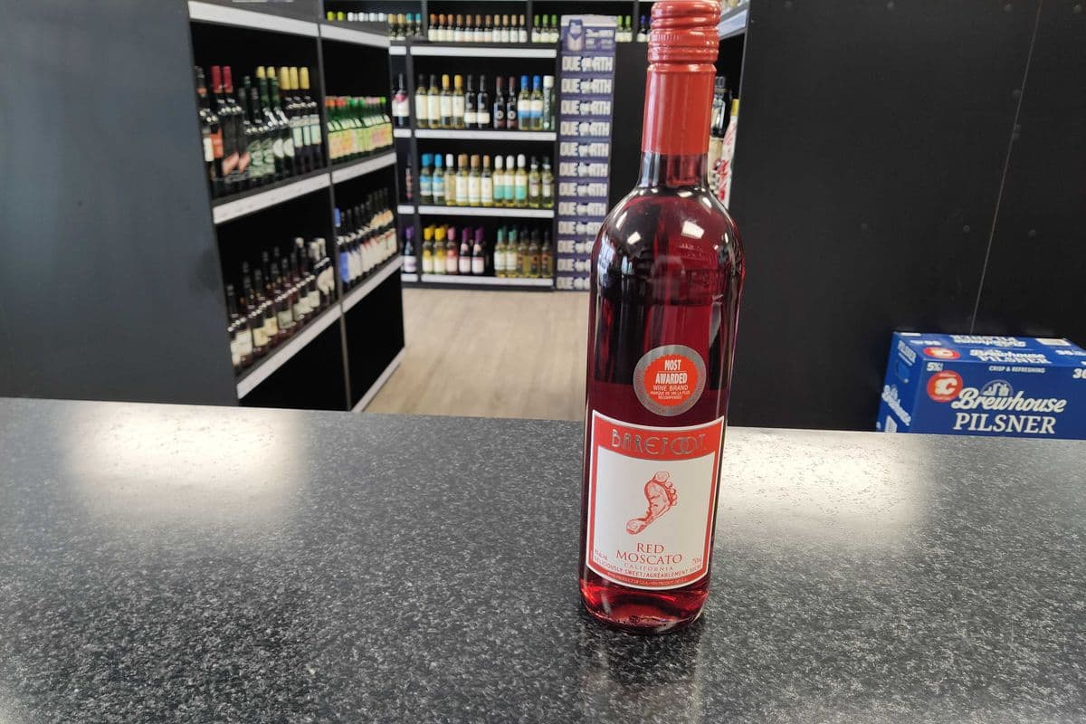 Barefoot – Red Moscato (1 x 750ml Bottle )