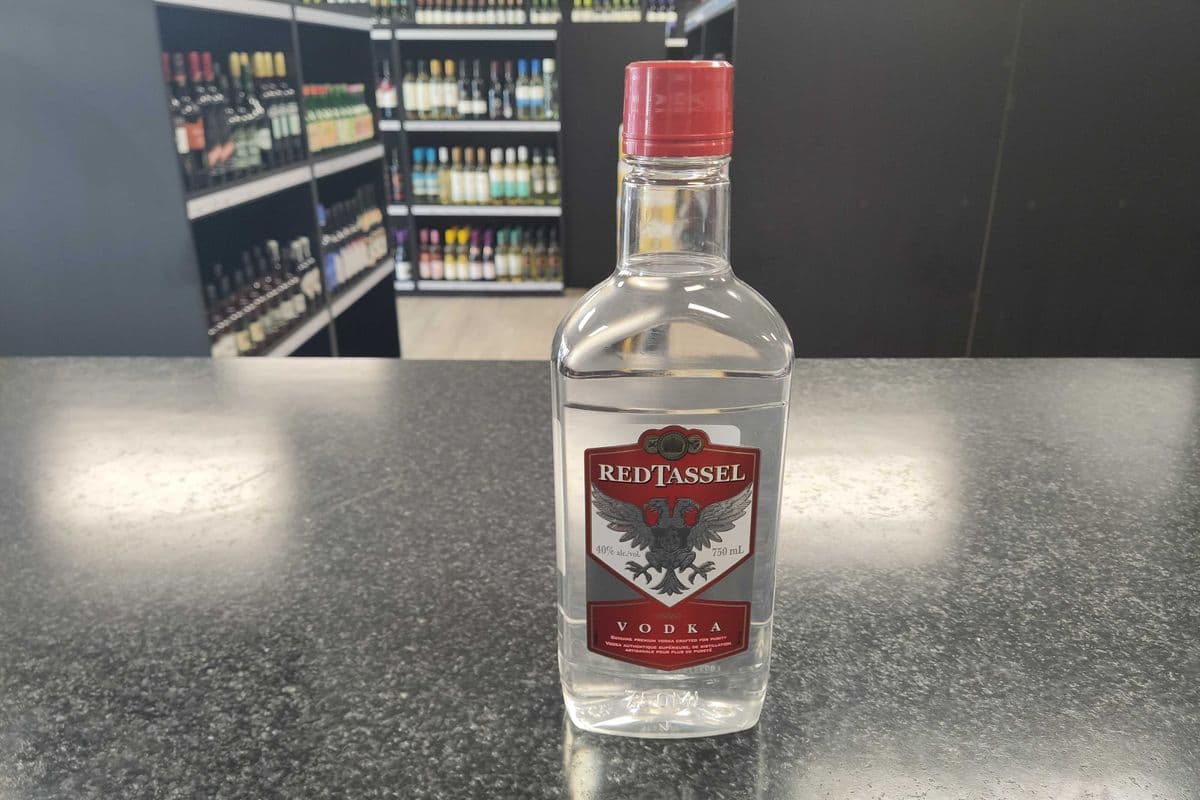 Red Tassel (1 x 750 ml Bottle)
