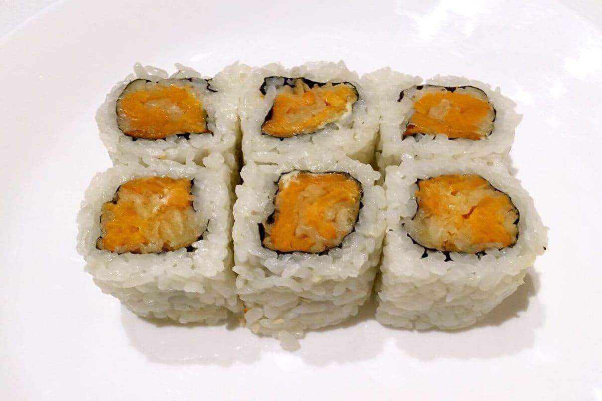 VR04. Sweet Potato Tempura Roll (6 pcs)