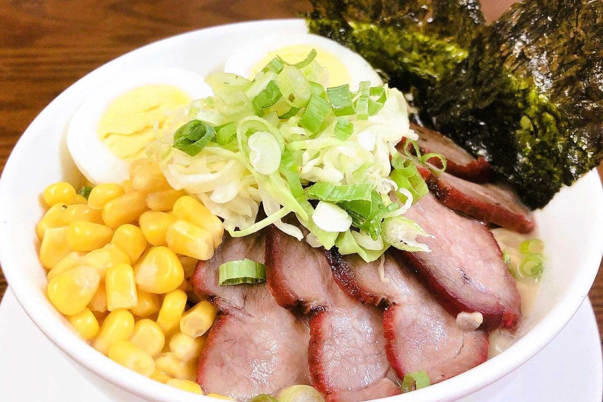 Creamy Broth with Pork Ramen " noodles" Soup (350ml)