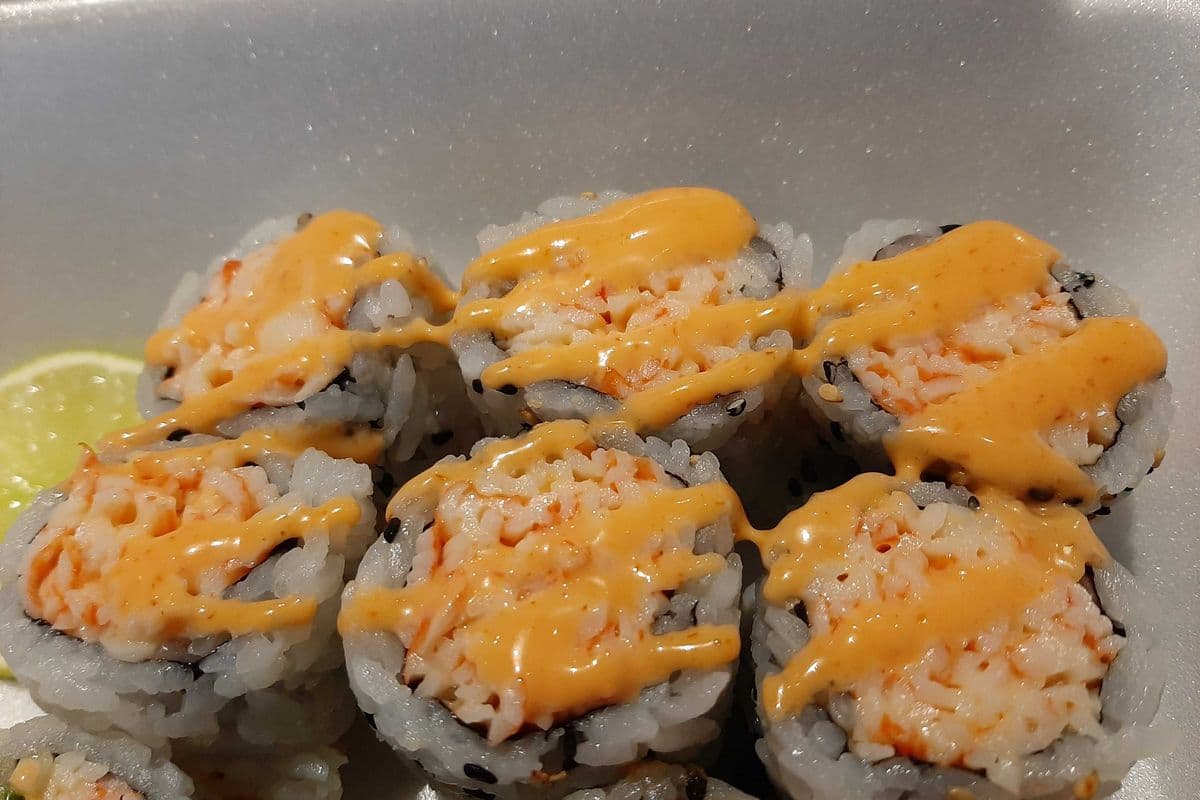 Spicy Crab Meat Roll