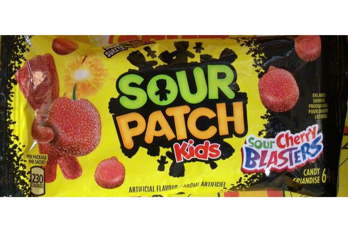 Sour Patch Kids - Sour Cherry Blasters (64 g)