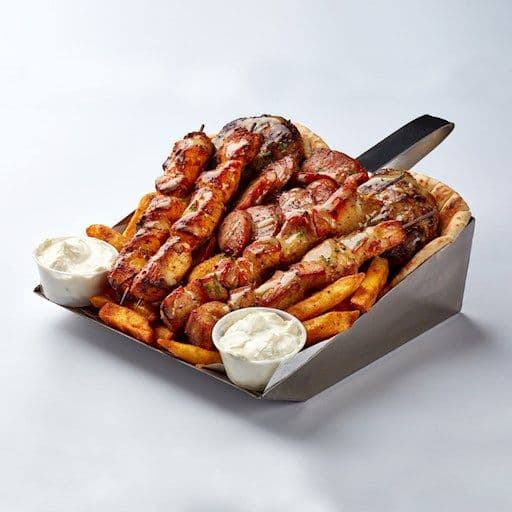 BÂTONS DE PORC, BÂTONS DE POULET, BIFTEKIA ET LOUKANIKO / PORK STICKS, CHICKEN STICKS, BIFTEKIA AND LOUKANIKO