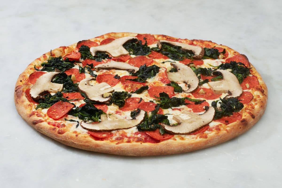 Medium Campo Plant Pizza