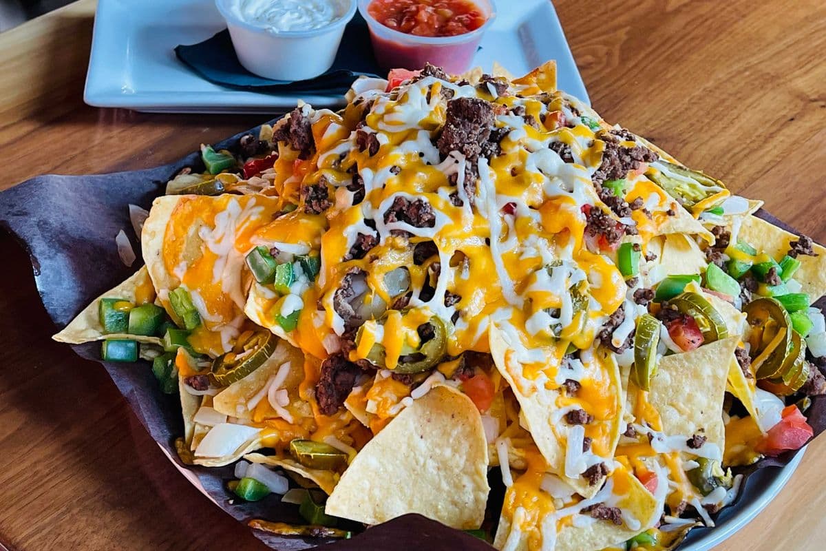 Non-Vegetarian - Mountain of Nachos