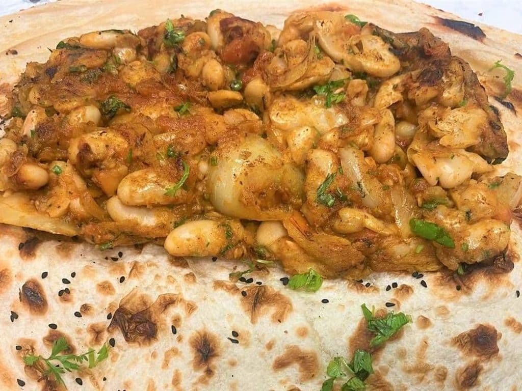 Charred White Beans Sandwich with Fresh Hot Yemeni Bread