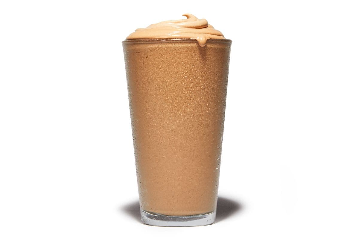 Large Chocolate Shake 890 Cals