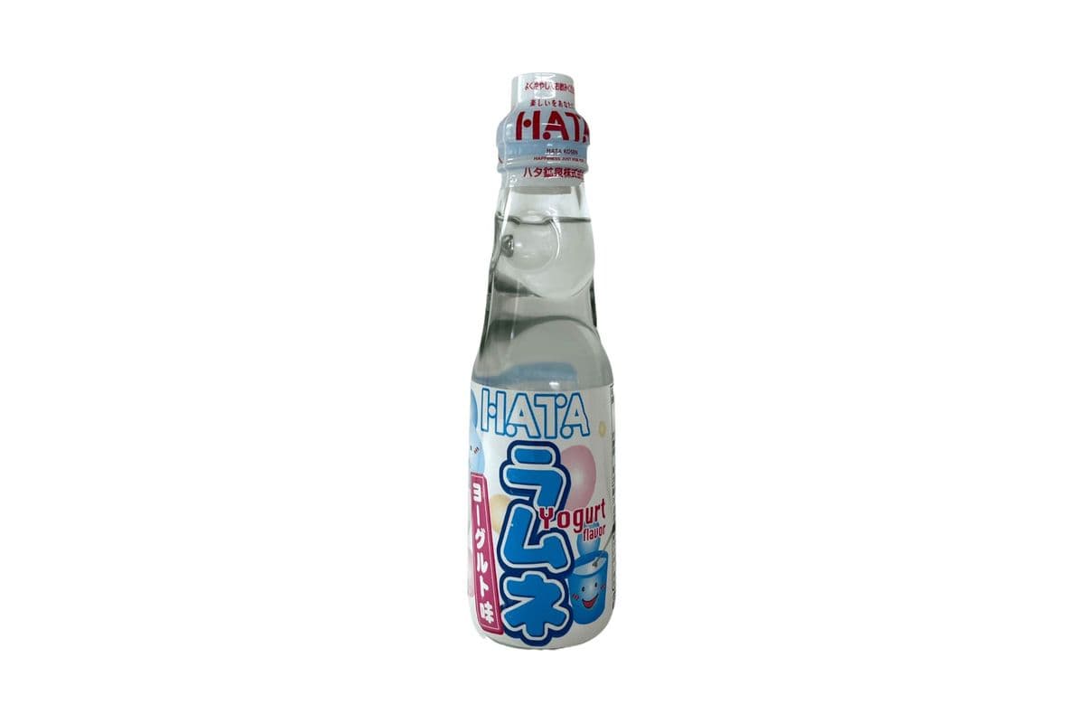 Hata Kosen Ramune Yogurt 200ml Bottle (200ml) (70 Cal)
