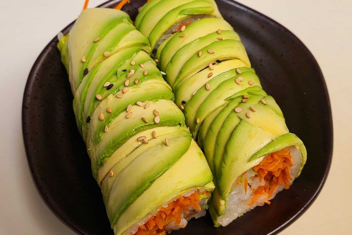 X13. Rouleaux Impériaux Aux Légumes (8 mcx) / Imperial Vegetable Roll (8 pcs)