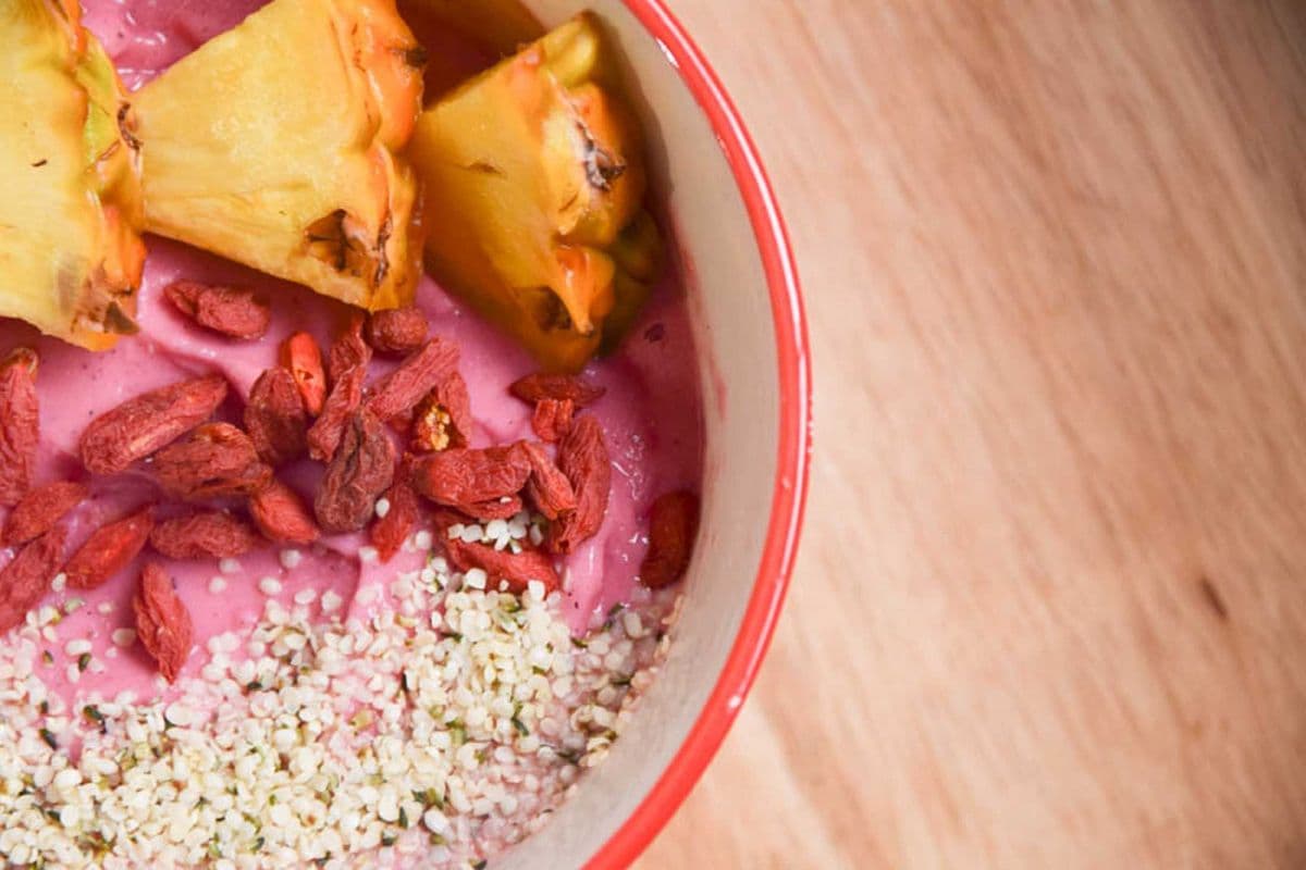 Passion Fruit Smoothie Bowl