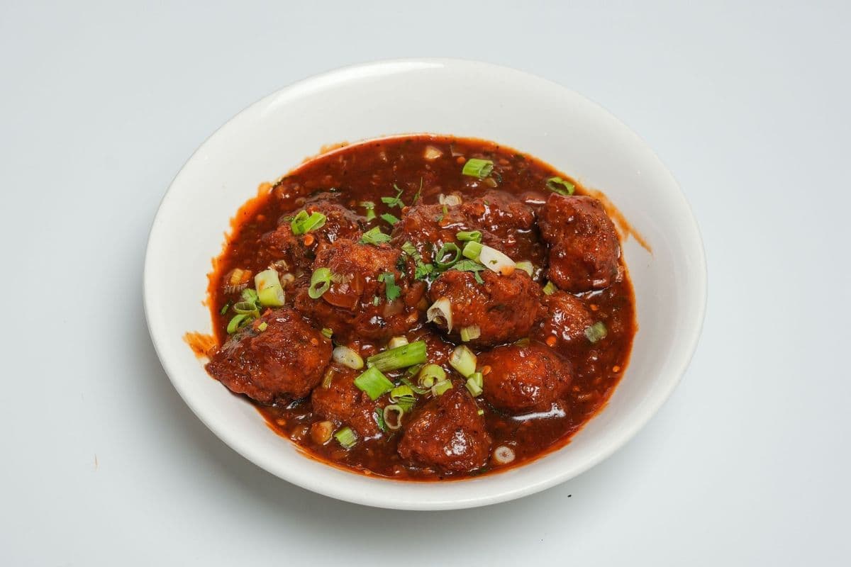 Veg Manchurian (13Pcs) 