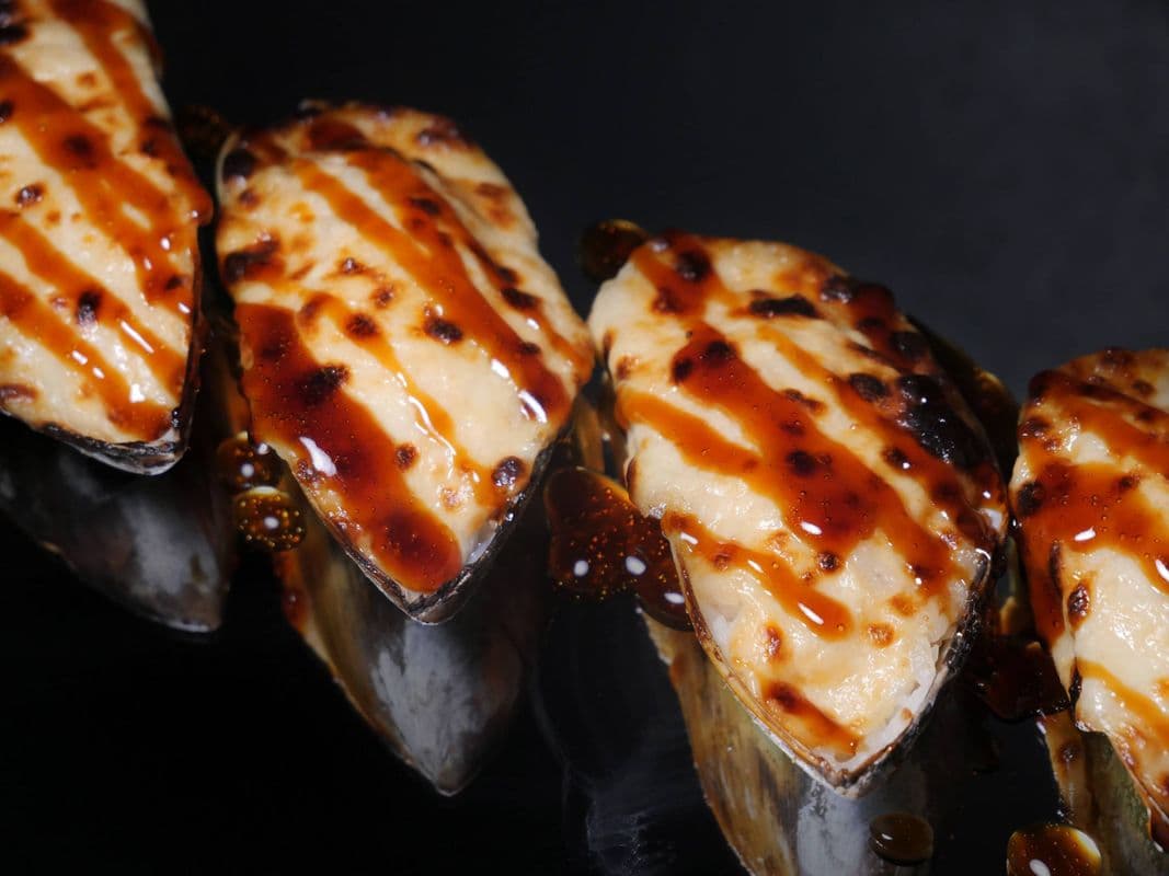Mussels (4pcs)