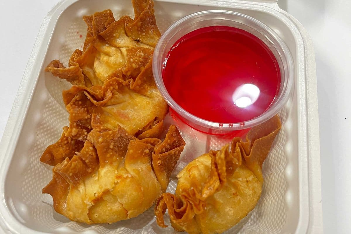 Crab Rangoon (2 pcs)