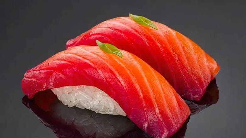 Gravlax Salmon Nigiri
