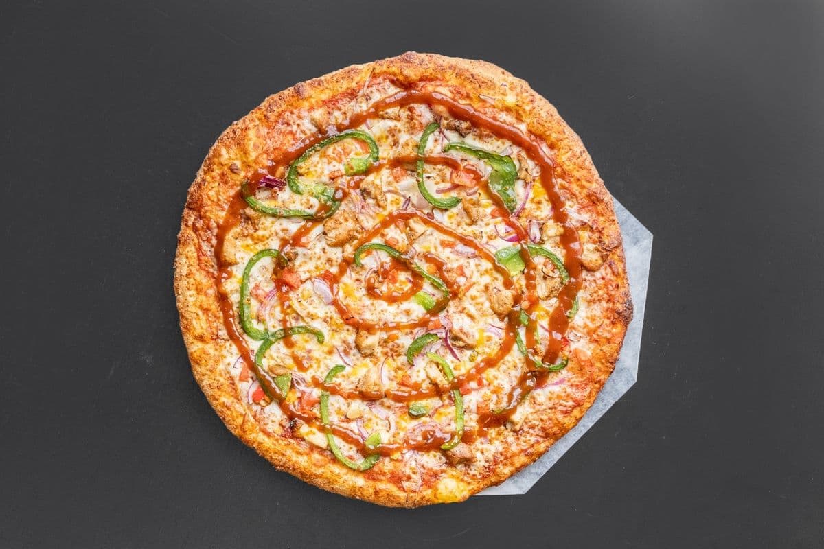 Large BBQ Chicken Pizza