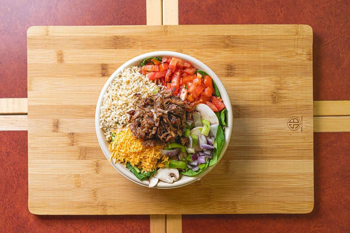 9" Pita - Smoky BBQ Beef Brisket Rice Bowl (630 Cals)